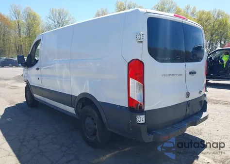 2018 Ford Transit-250 z USA, uszkodzony, nr VIN 1FTYR1YM5JKA50761